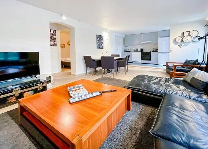 Center Getaway 3 By Berti * סטוונגר