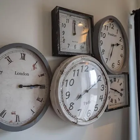 Center Getaway 3 By Berti Stavanger